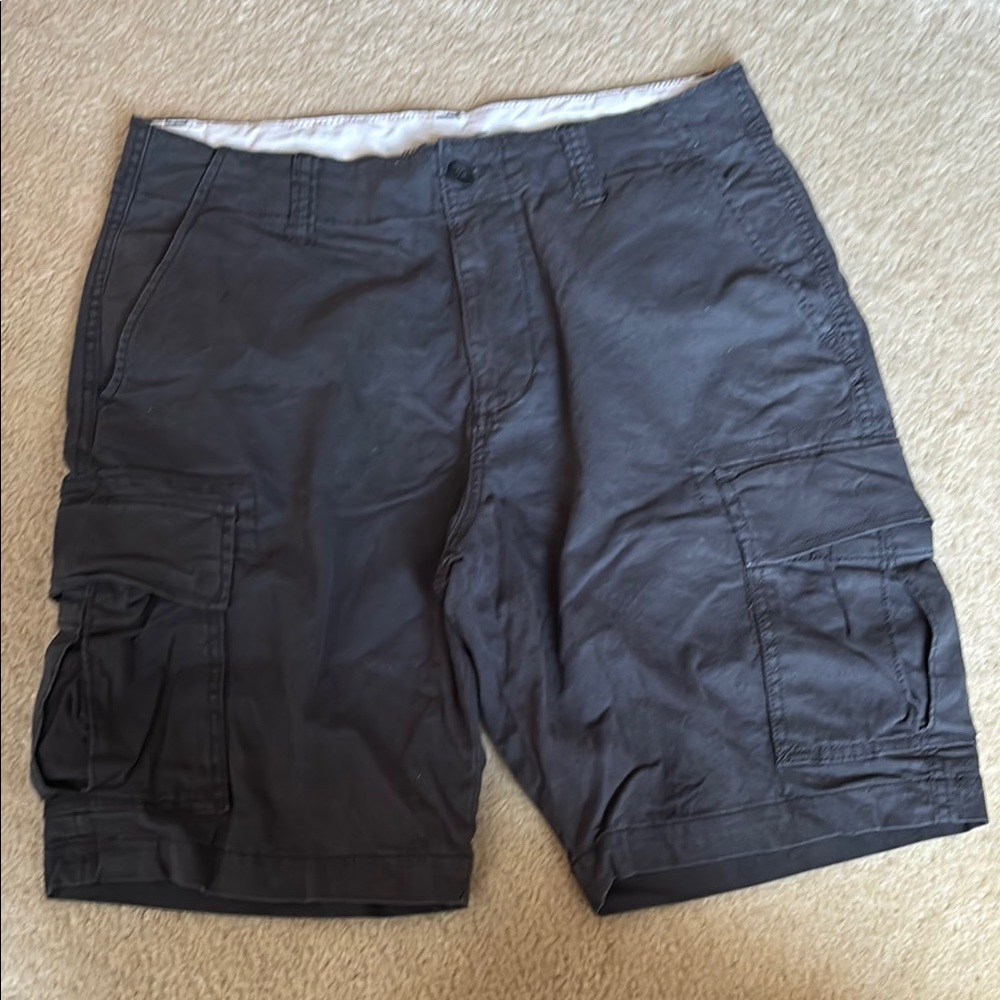 EUC Old Navy Men’s Black Cargo Shorts Casual Style